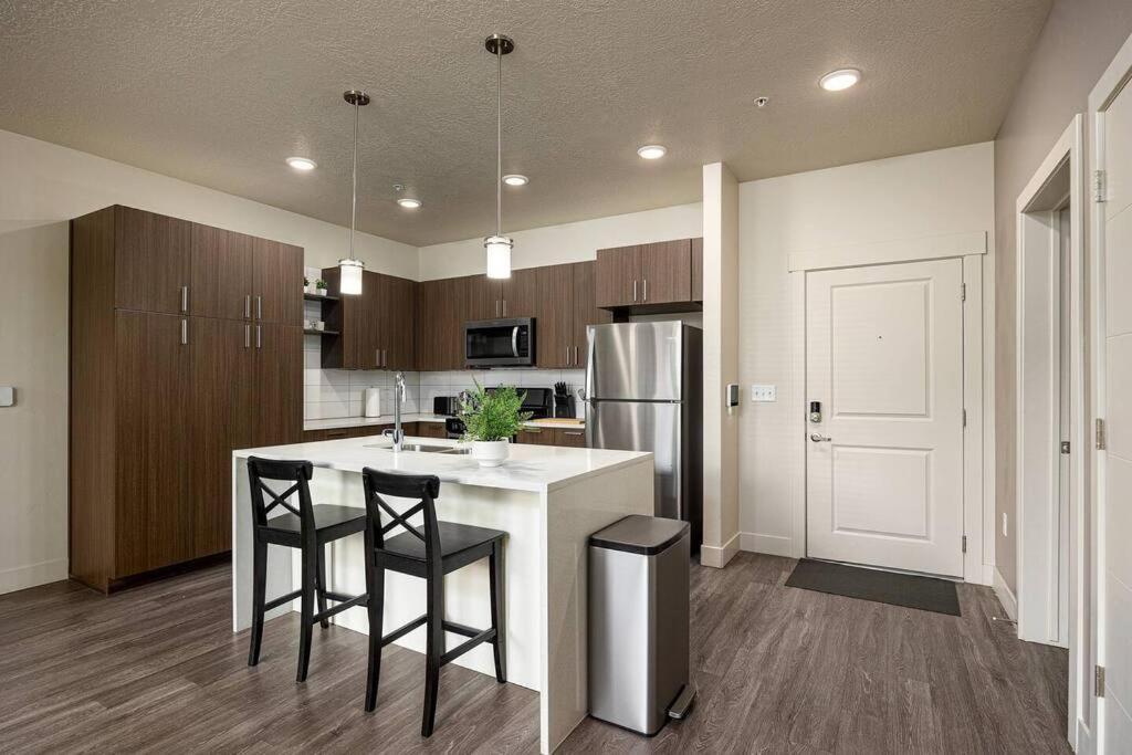 Ferienwohnung Modern 1B Downtown Slc With Wfh Setup, Gym, Fast Wi-Fi, Pool Salt Lake City Exterior foto